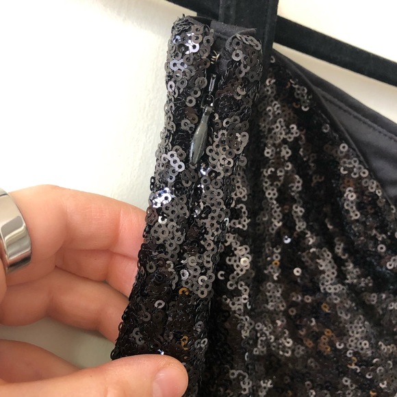 NWOT Express sequin ruched skirt - Picture 3 of 8